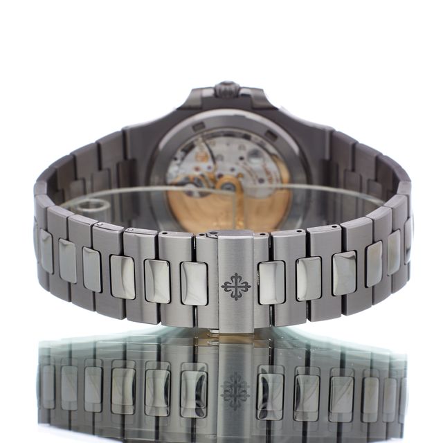 Patek Philippe Nautilus 5711/1A-010 Image 3